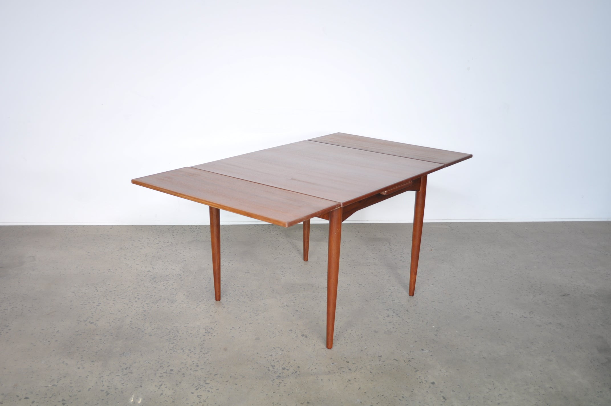 Teak extension deals table