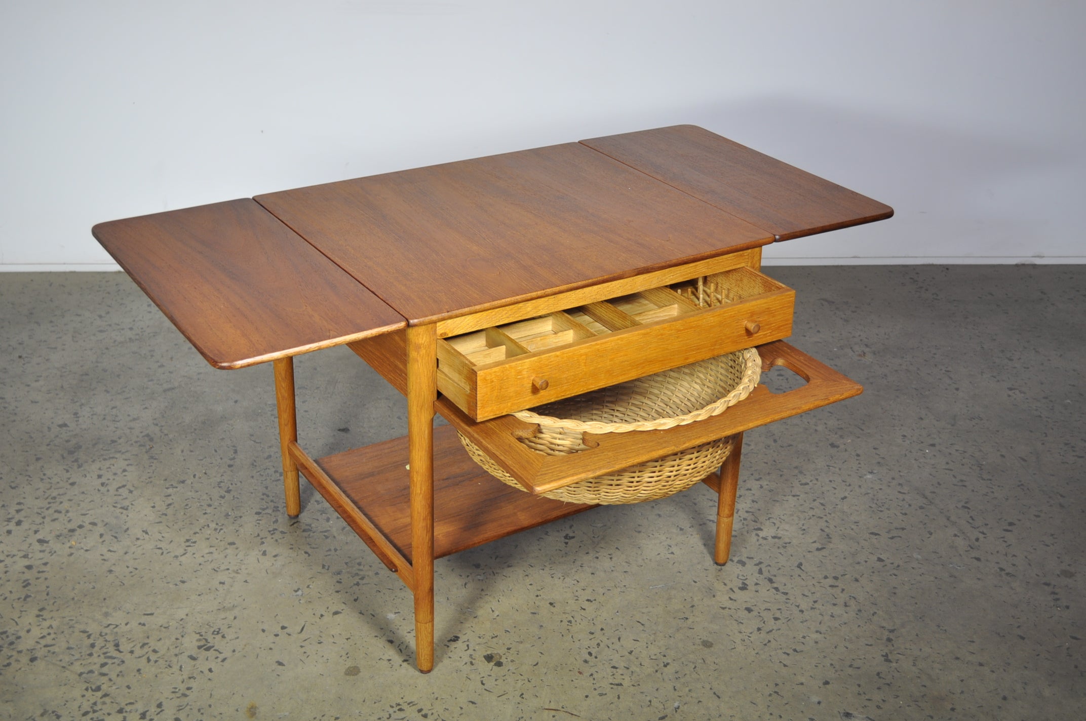 At 33 Sewing Table by Hans J. Wegner for Andreas Tuck. Case 22